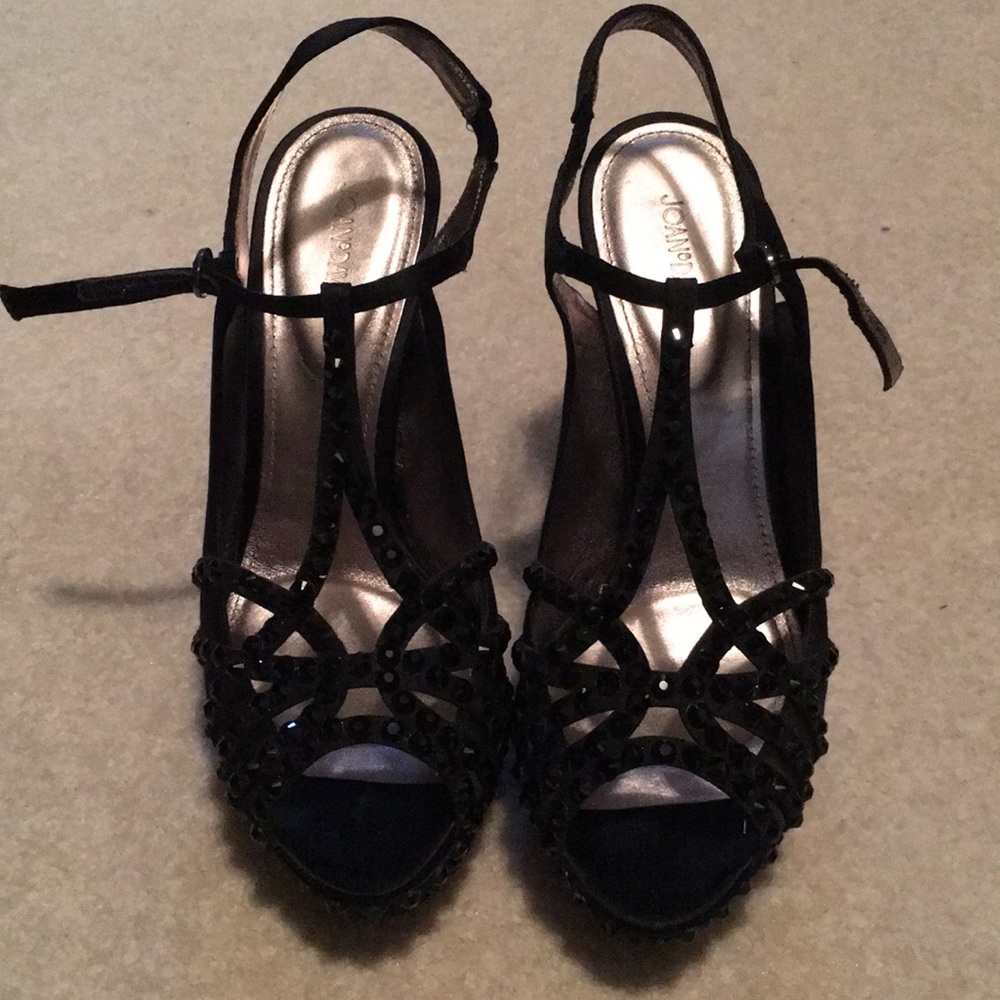 Joan & David black satin heels w/studs, Sz 8 Med